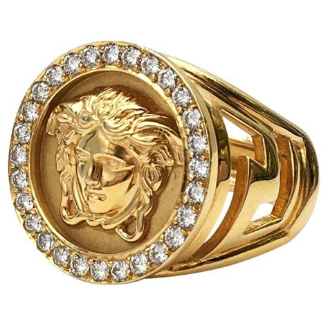 versace ring leeuw|gold label Versace ring.